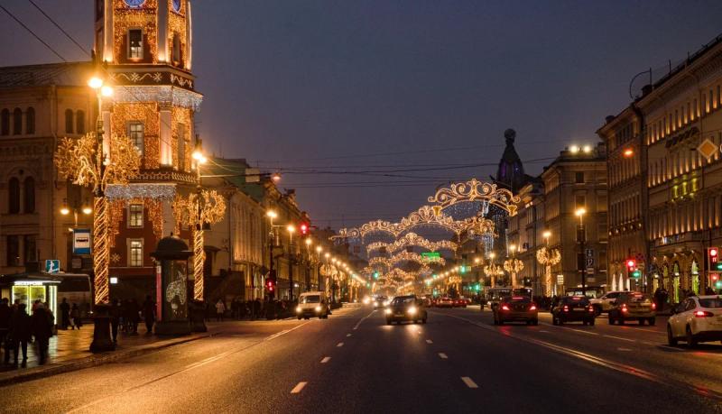 Новый год будет. ТОП-7 причин встретить праздник в Санкт-Петербурге