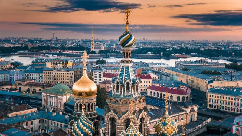 Санкт-Петербург за 2 дня: ТОП-5 идей для осеннего ситибрейка